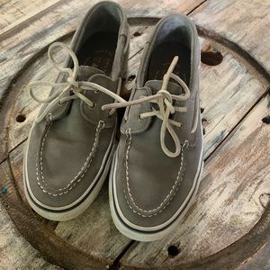 Men’s leather sperrys